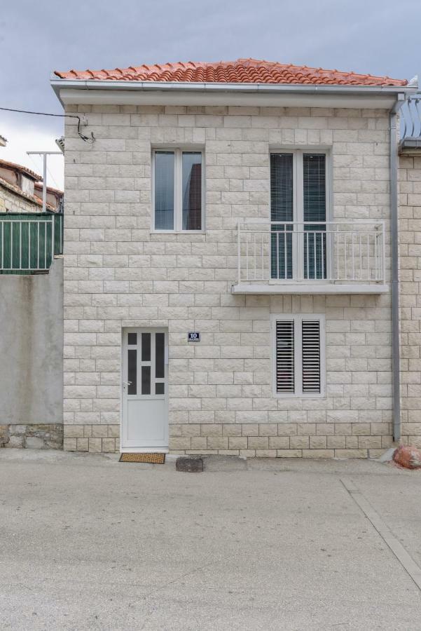 Apartamento House Niko Kaštela Exterior foto